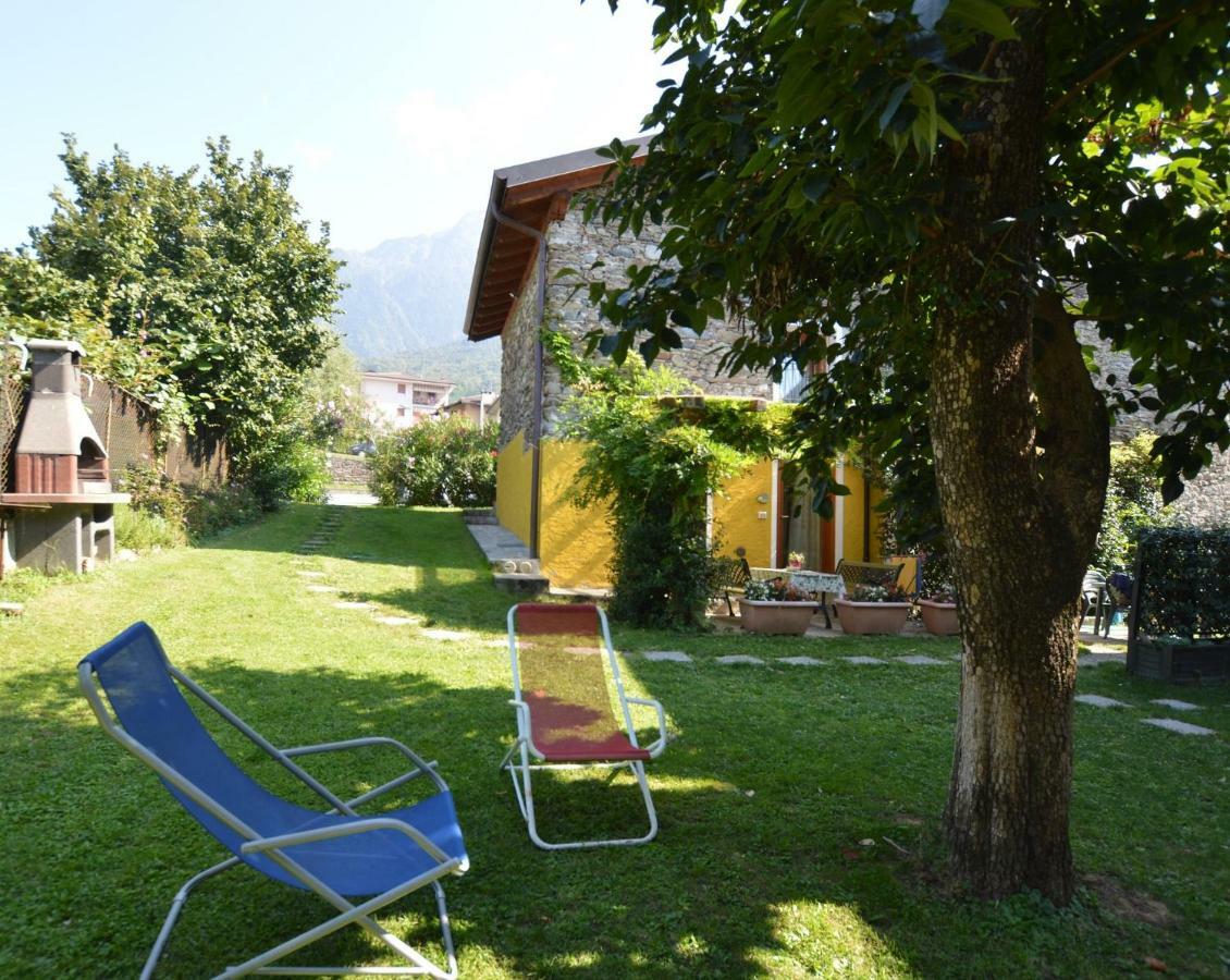 Villa Rustico Giulietta E Romeo Colico Exterior foto